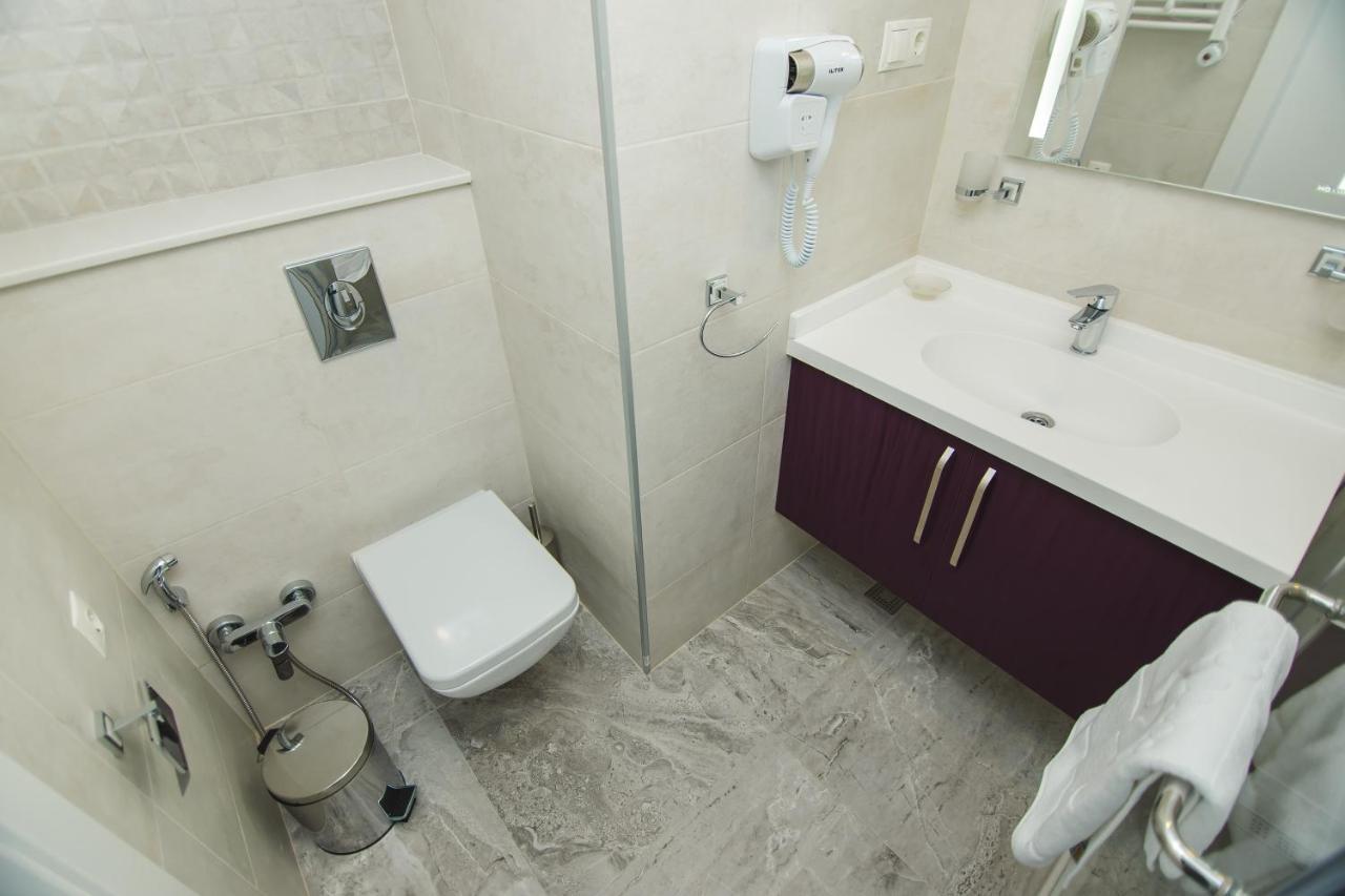Your Sunshine Apartments Батуми Екстериор снимка