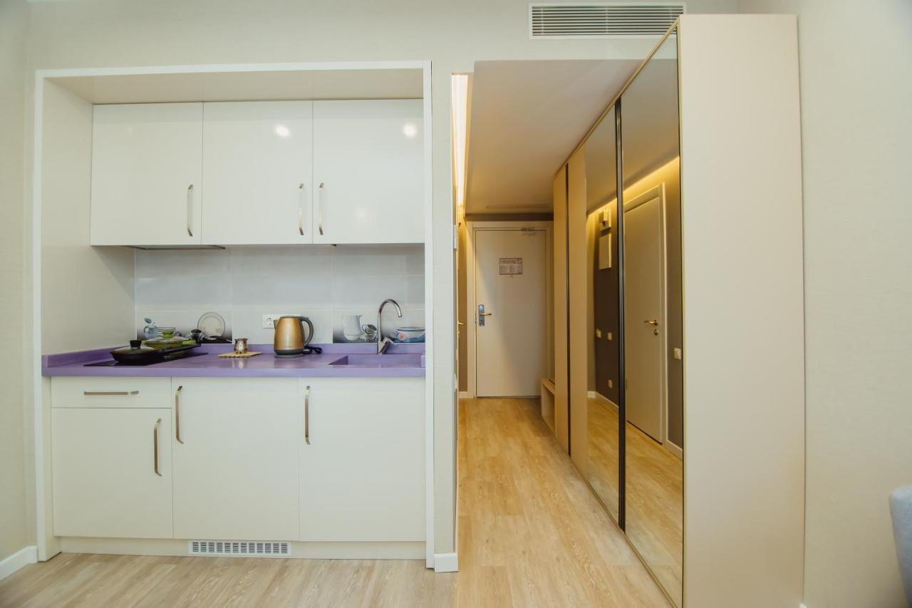 Your Sunshine Apartments Батуми Екстериор снимка