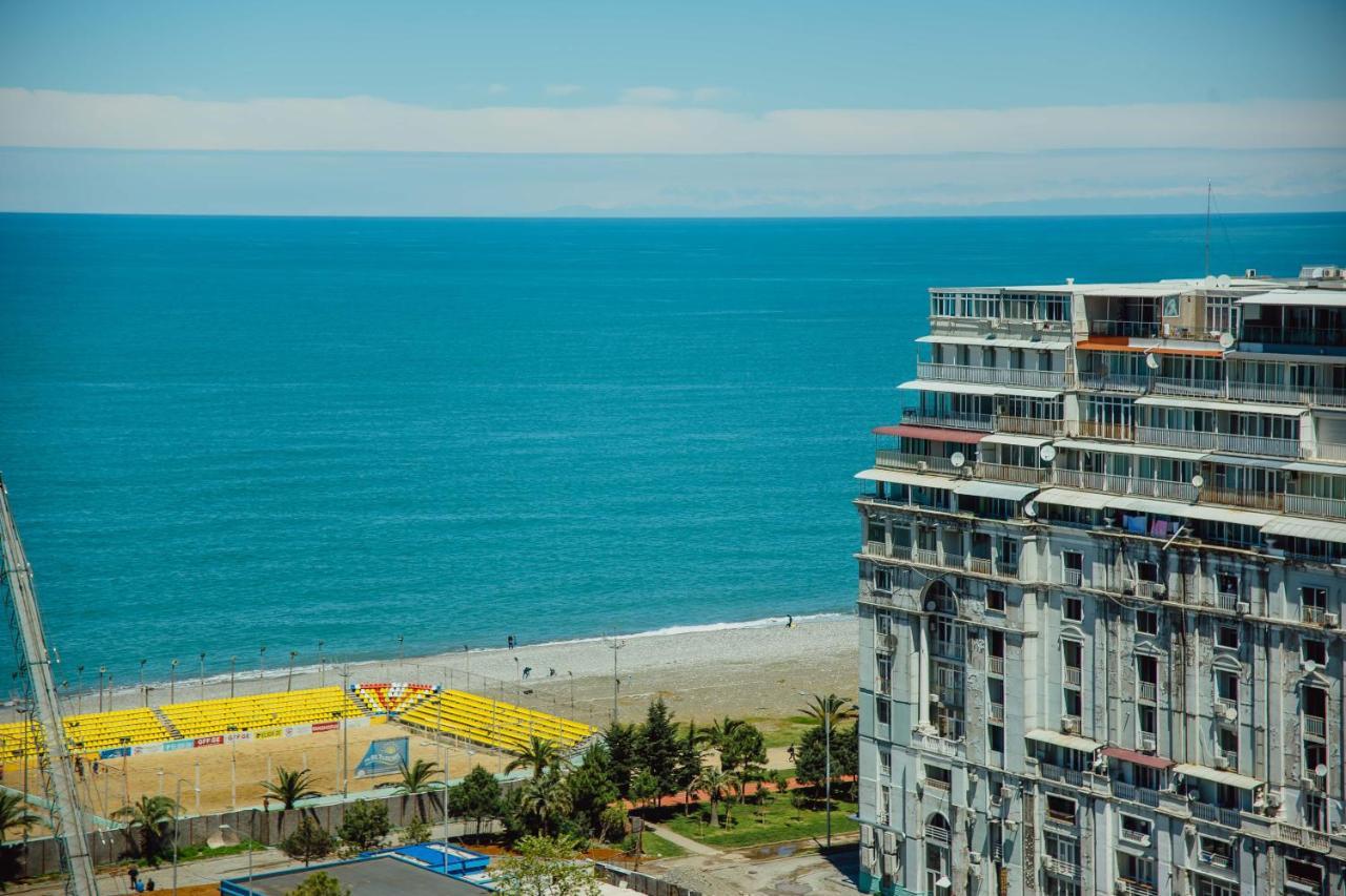 Your Sunshine Apartments Батуми Екстериор снимка