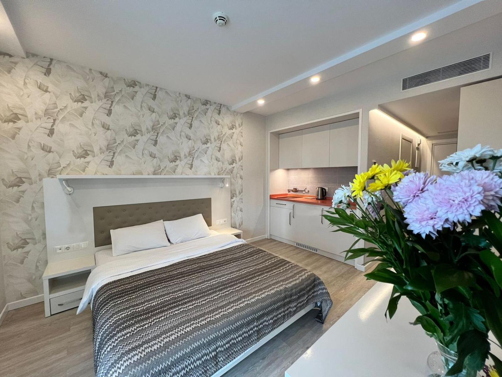 Your Sunshine Apartments Батуми Екстериор снимка